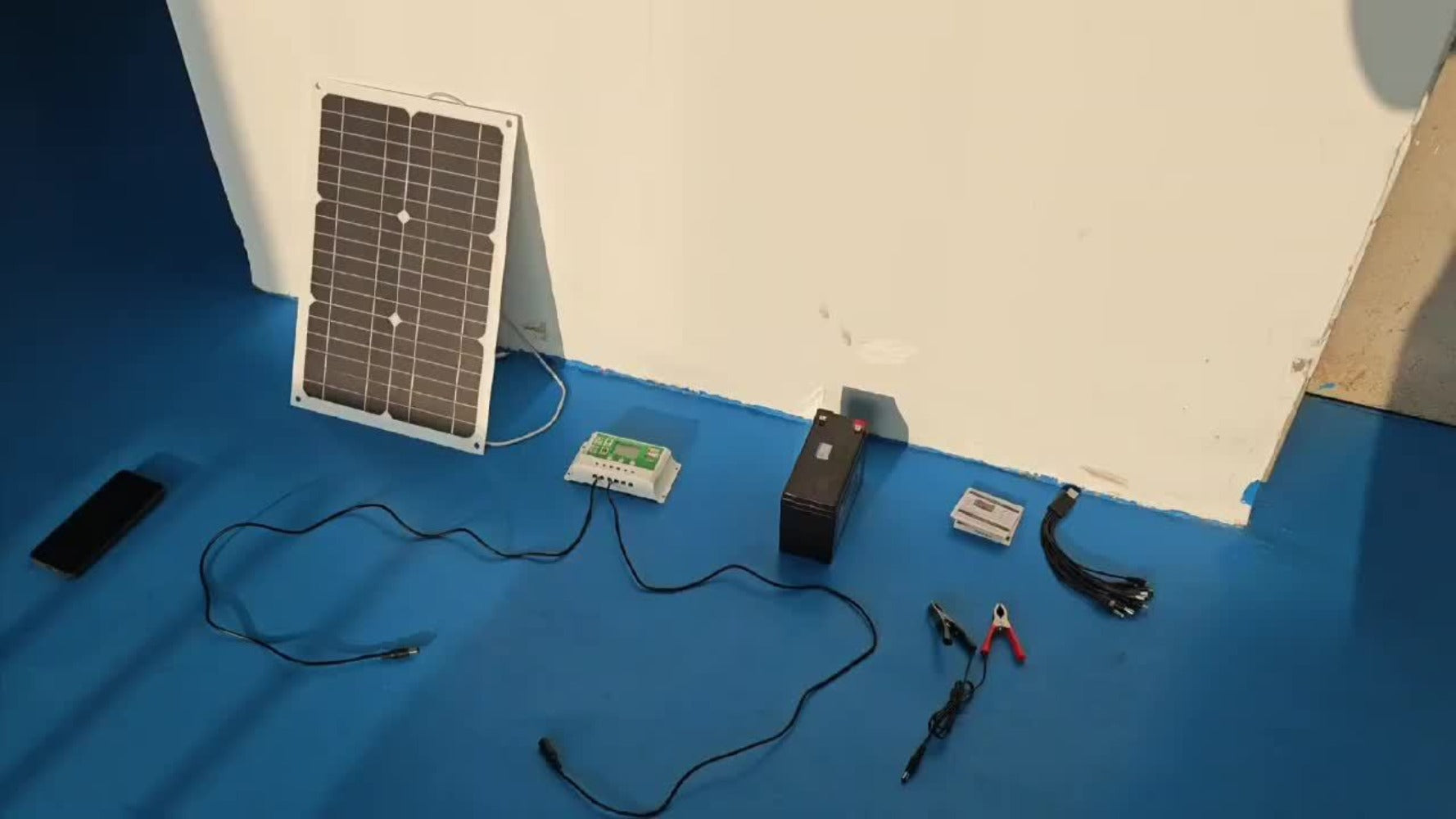 Solar Panel and Charge Controller Kit detail view 13 for Australian shoppers