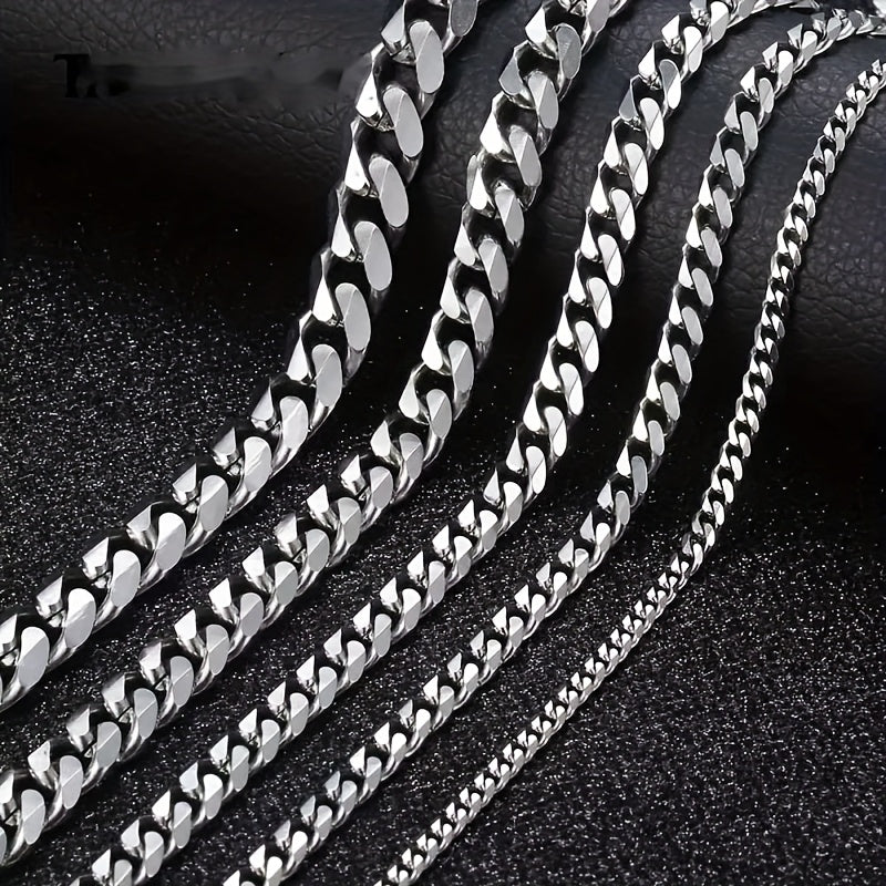 A Stylish And Attractive Necklace Made of Stainless Steel, Featuring a Cuban Curb Chain Design, Available in Lengths from 16 to 76.2 cm And Widths of 3, 5, 7, 9, Or 11 Mm, Suitable for Men