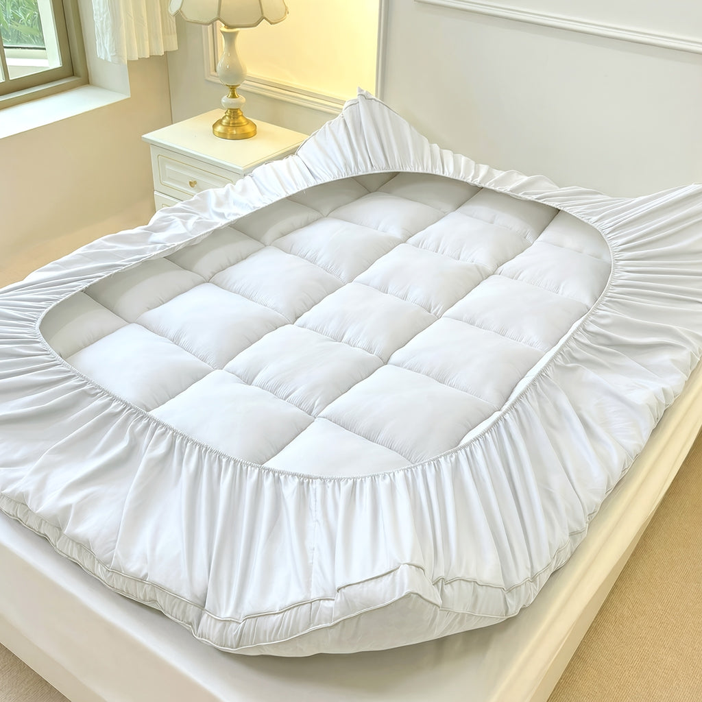 Cloud-Like Skin-Friendly Mattress Protector, Deep Pocket No-Slip, Breathable & Sweat-Free, for all-Season Use, Dust &, Multiple Sizes Available For All Mattresses