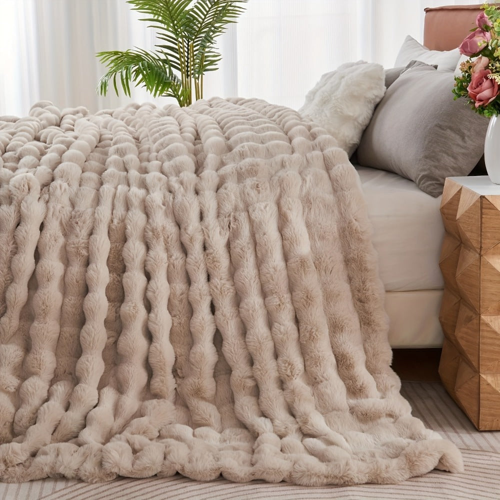 Faux Fur Throw Blanket product detail 12