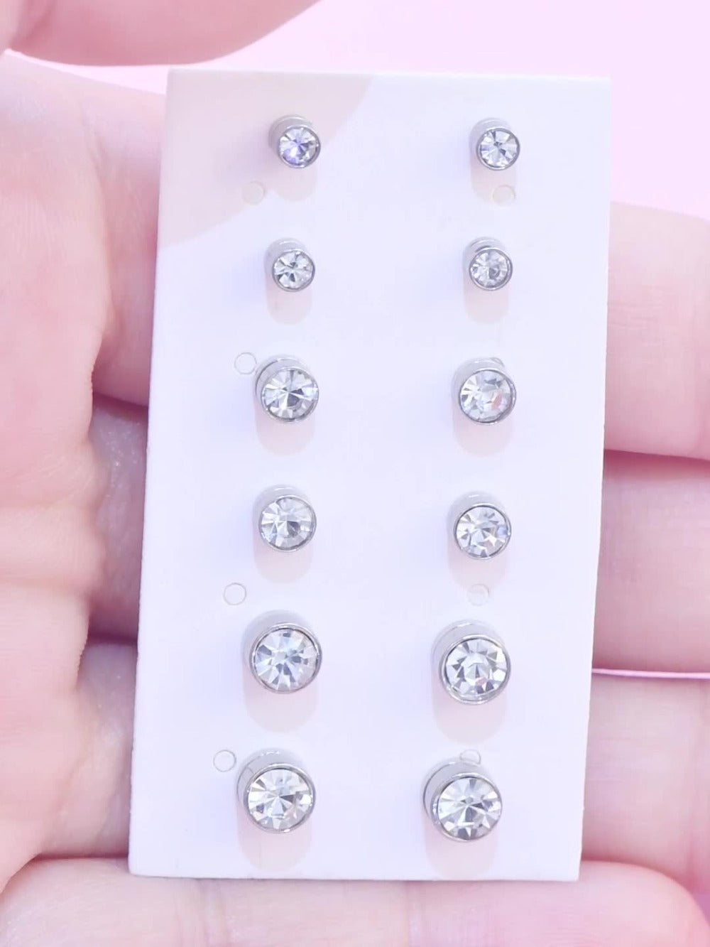 8-Piece Magnetic Clip-On Nose Ring Set product detail 10