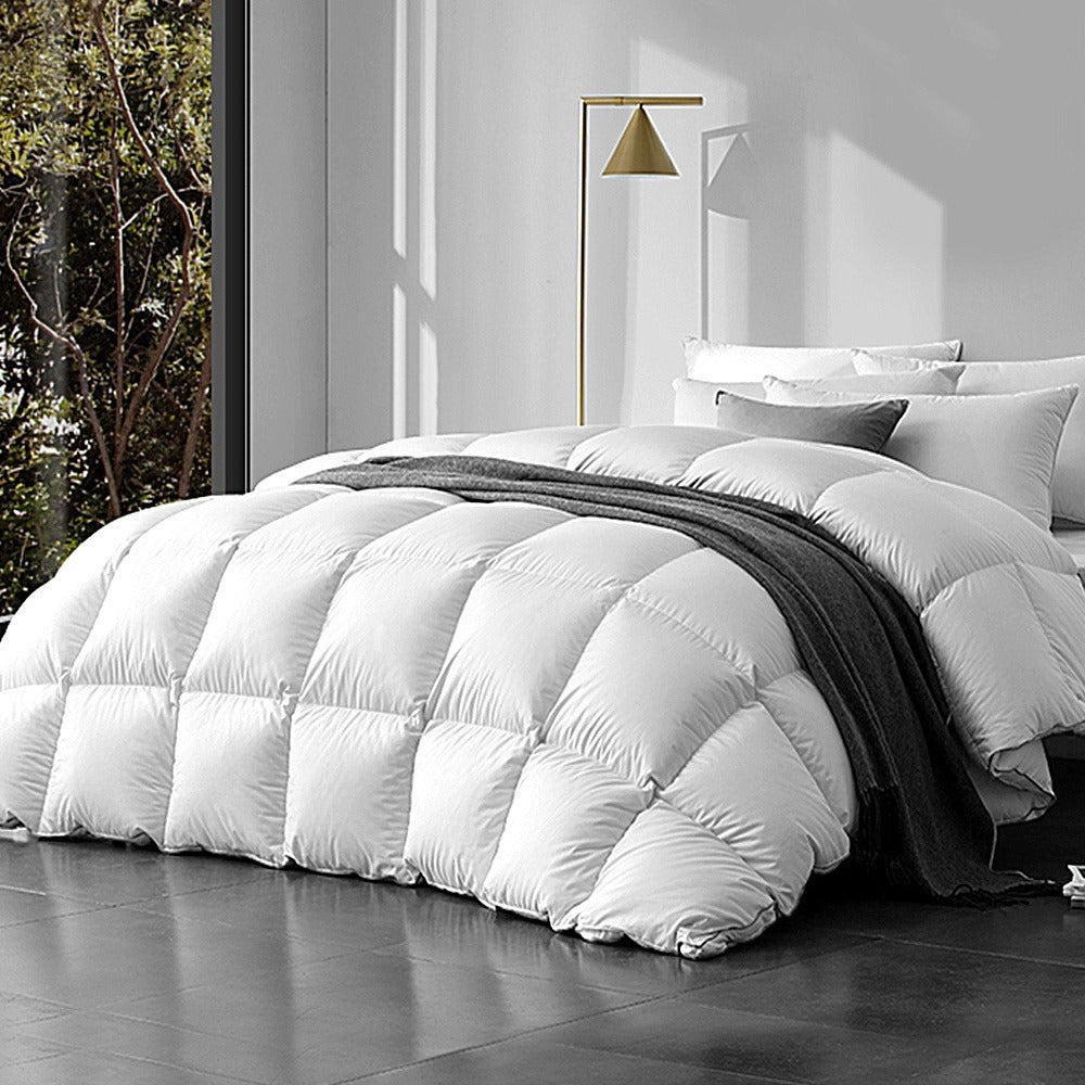 800GSM Goose Feather Quilt – Comfortable Bedroom Doona – main product view