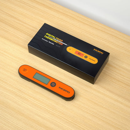 Instant-Read Meat Thermometer for Outdoor Cooking And Barbecuing, Featuring Quick Readings in 3-5 Seconds, Rechargeable Backlight, Foldable Probe, Suitable for Liquids Like Tea, Hot Chocolate, Milk, And Bath Water