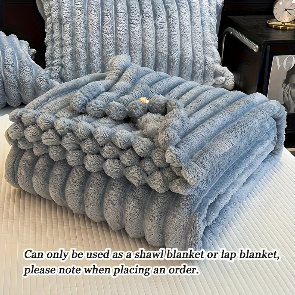 Fleece Throw Blanket product detail 14