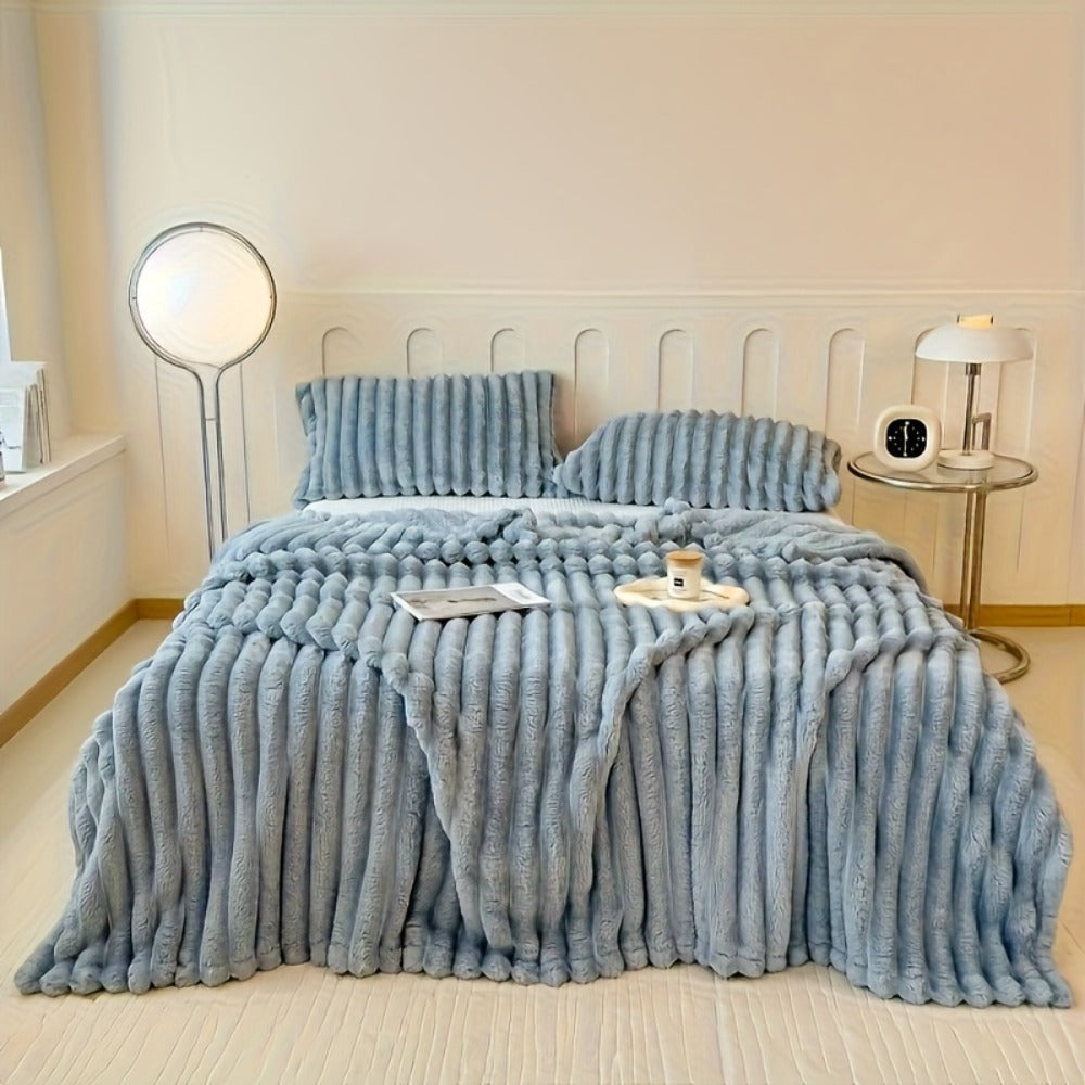 Fleece Throw Blanket product detail 19