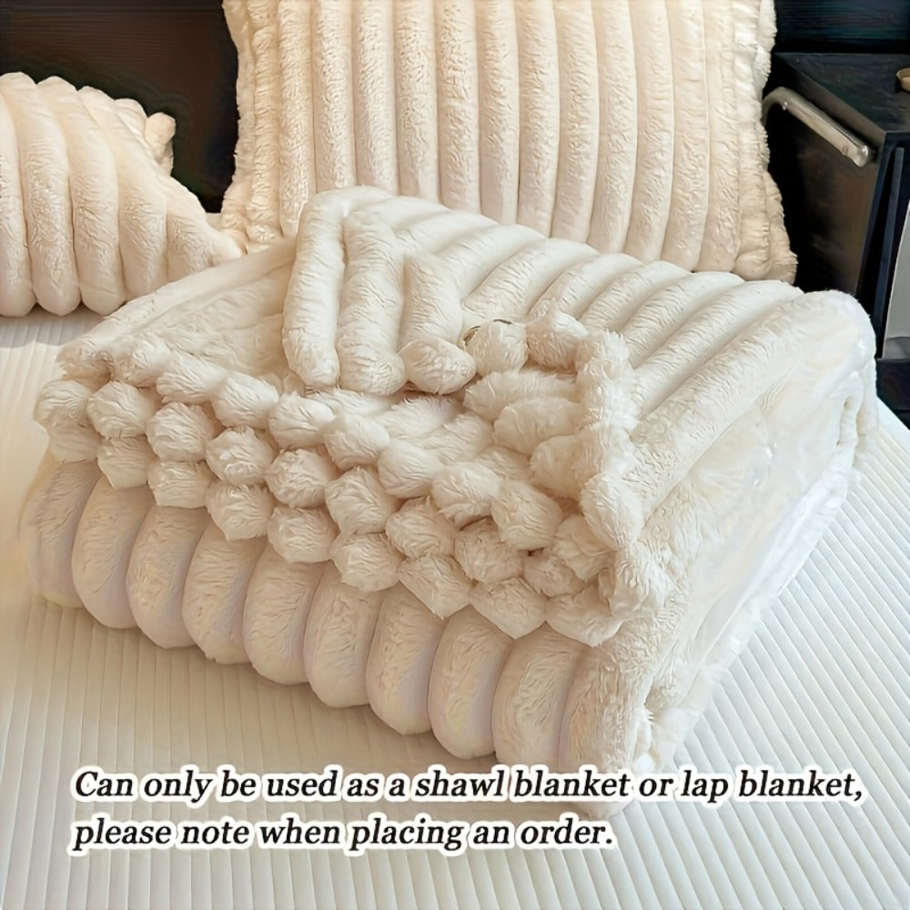 Fleece Throw Blanket product detail 3