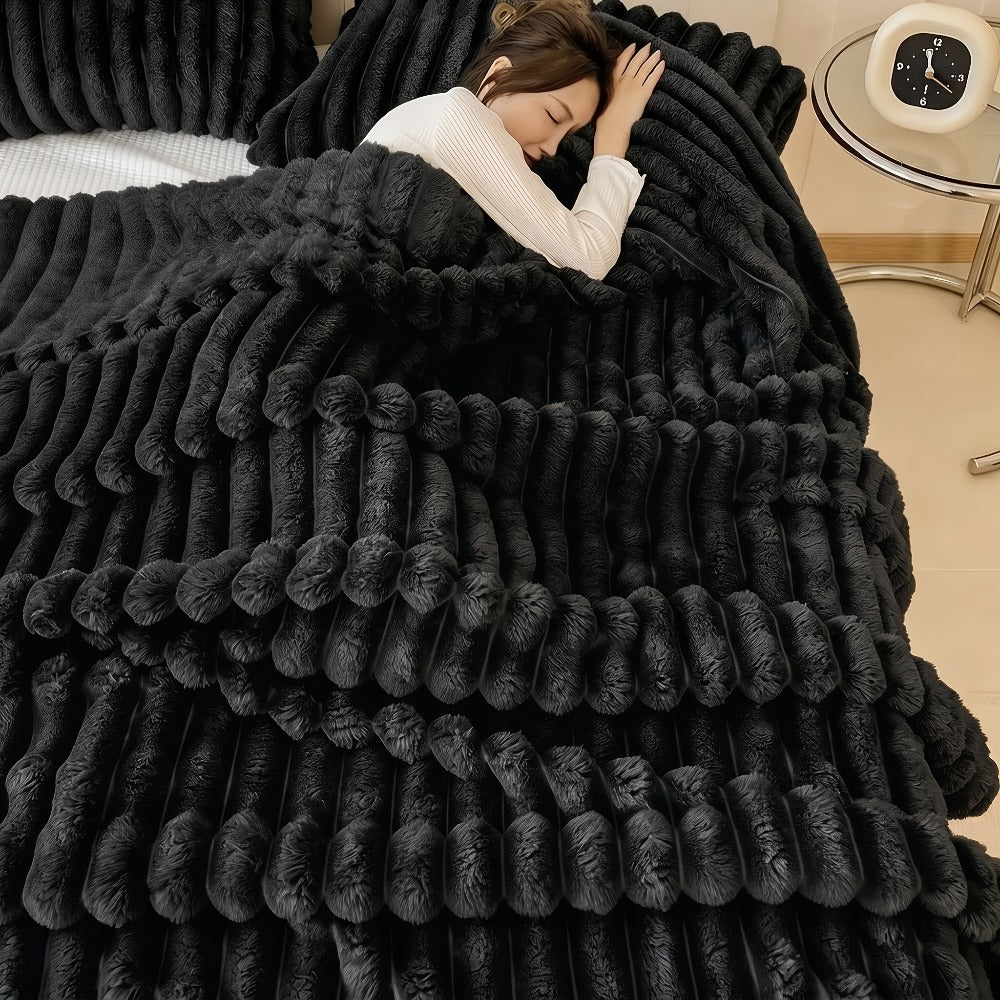 Double-Sided Fleece Blanket – Plush All-Season Throw for Home – feature reference
