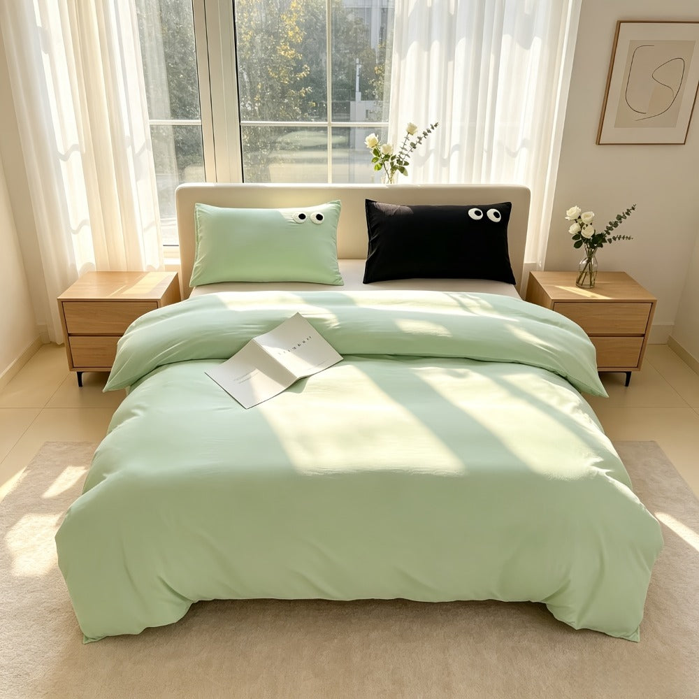 Embroidered Duvet Cover Set – 3-Piece Soft Bedroom Bedding – feature reference