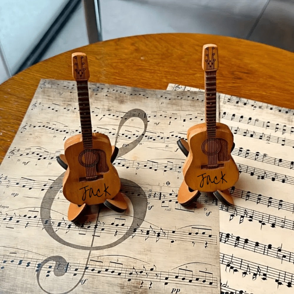 Beginner Ukulele Kit detail view 10 for Australian shoppers